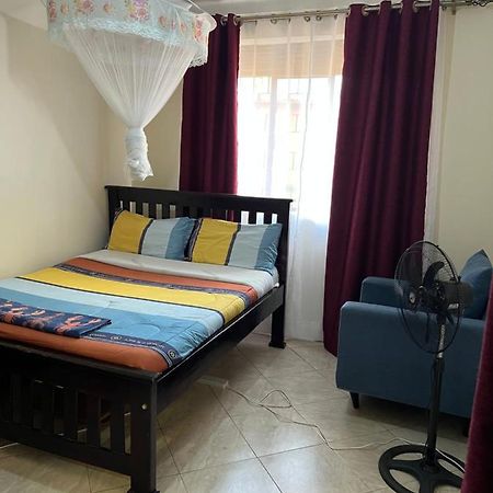 Lark Suites -Bukoto Кампала Екстериор снимка